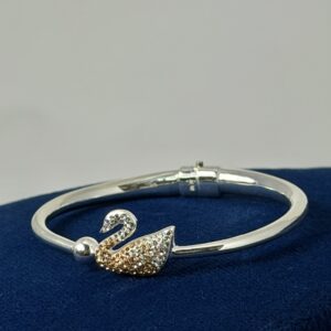 Swarovski Style Ladies Bangle